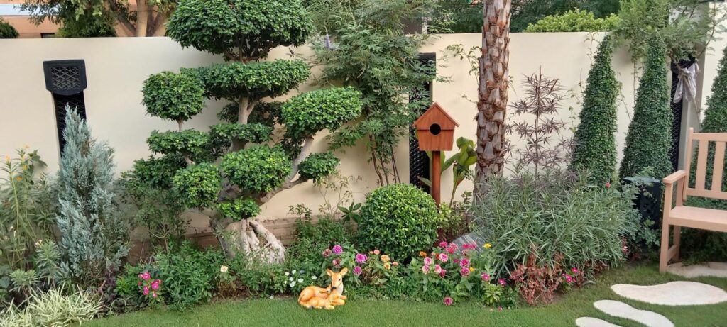 "Formal garden layout with antique stone features – Classical landscaping project"